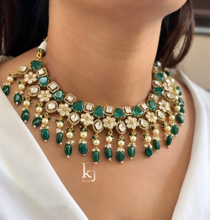 Kinzi necklace set