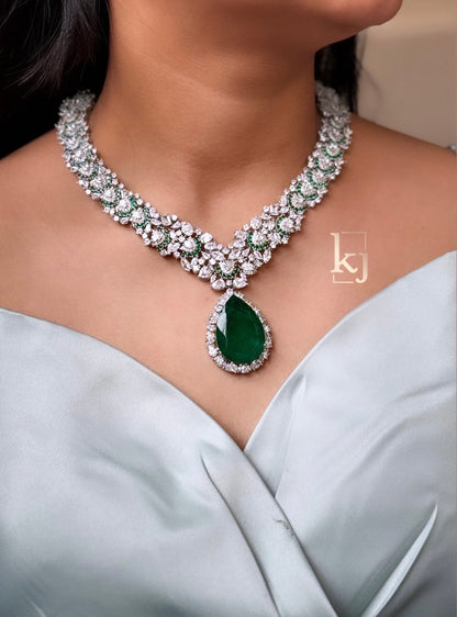 Ester necklace set