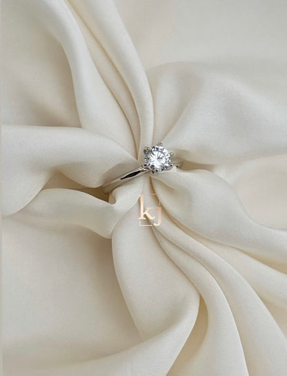 Xena ring B