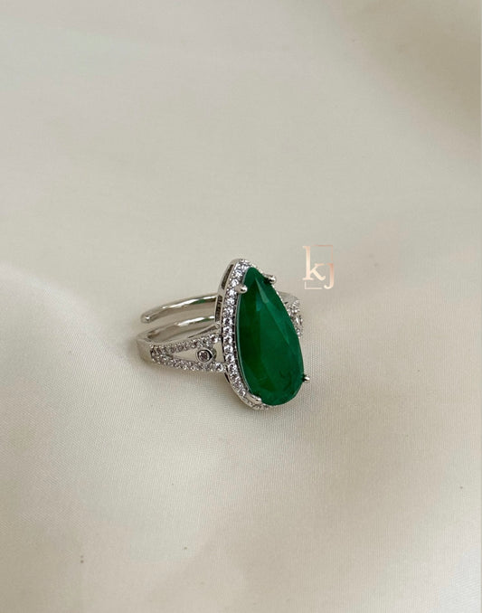 Audrina ring