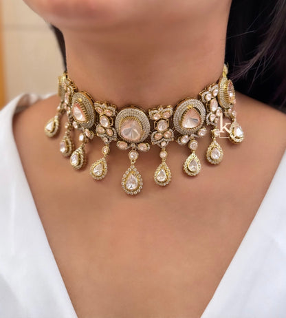 Sarai choker set