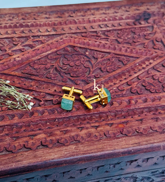 Avinya cufflinks set