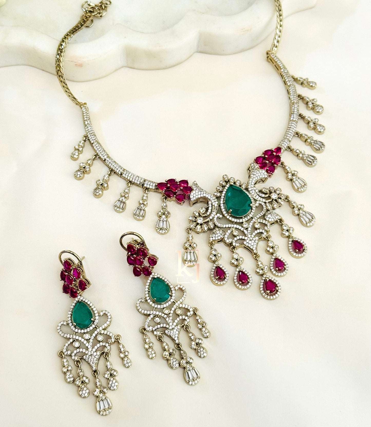 Sirisha necklace set