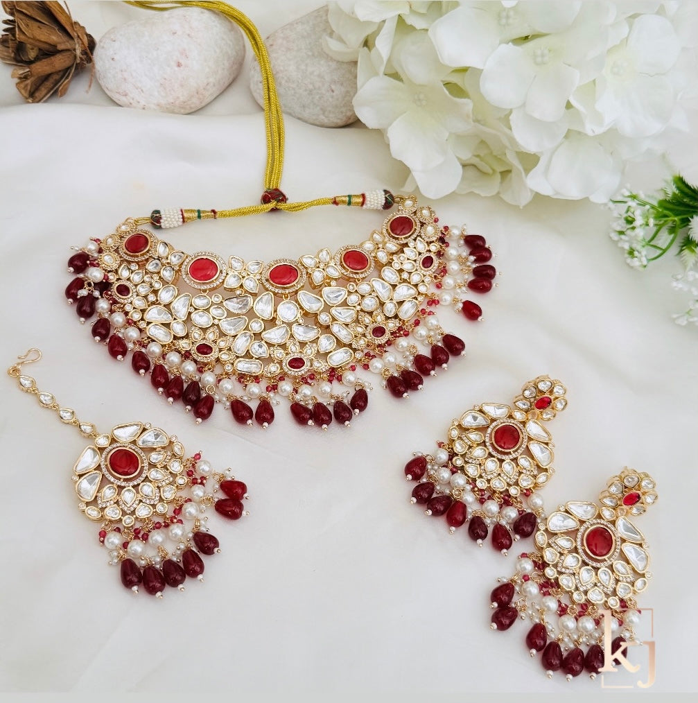 Ainara choker set