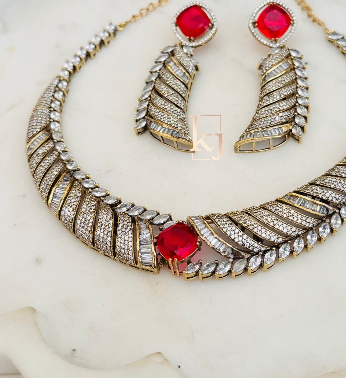 Serafim necklace set