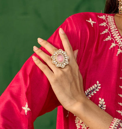 Rihana ring