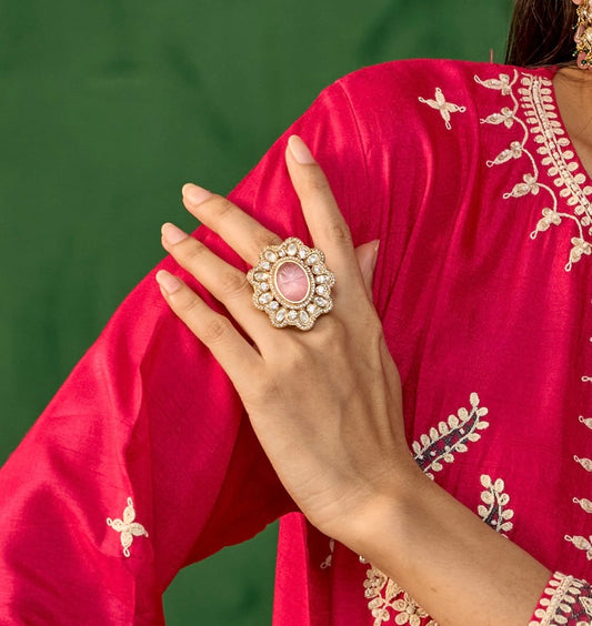 Rihana ring