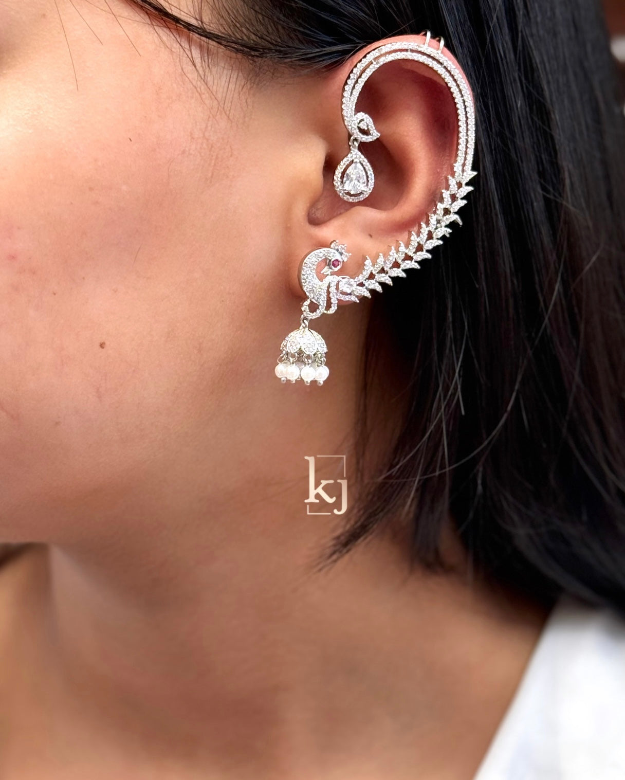 Tia earcuff earrings
