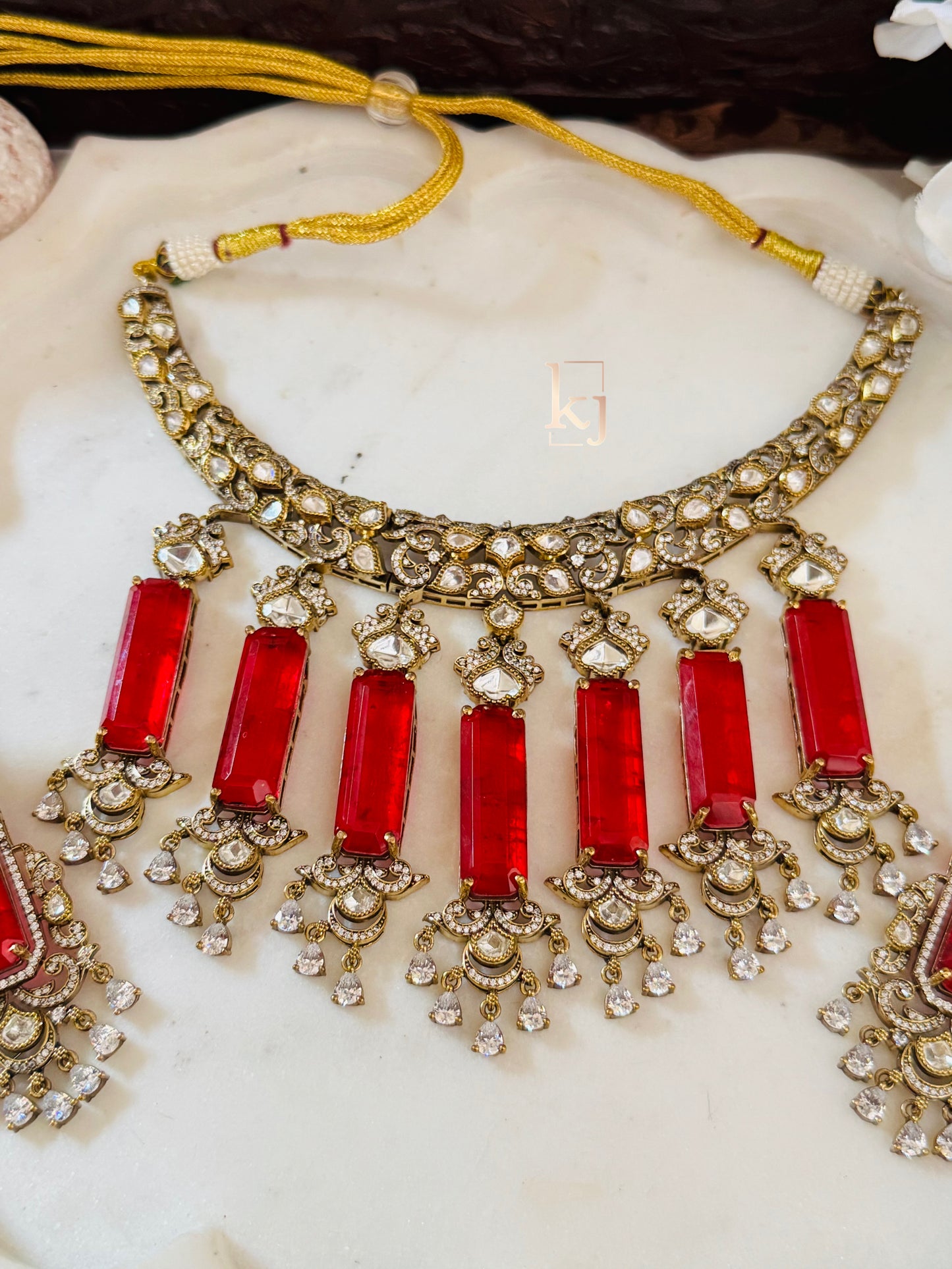 Meade necklace set