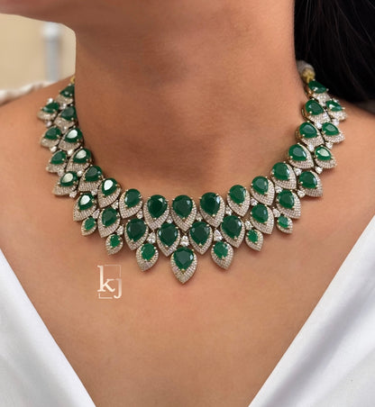 Brina necklace set