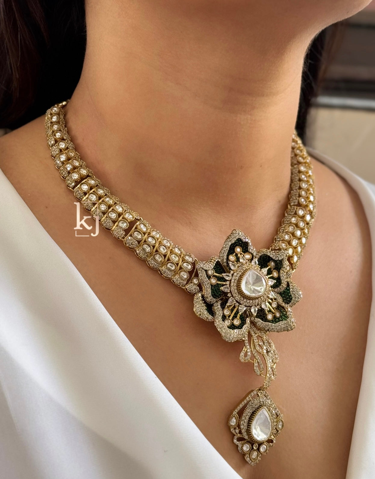 Eliska necklace set