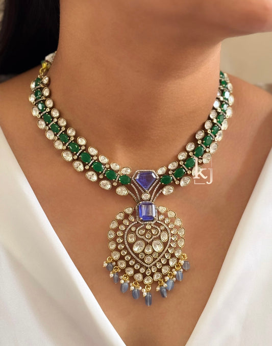 Dizana necklace set