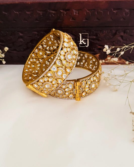 Ori bangle set