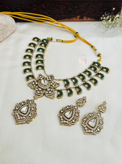 Kysa necklace set