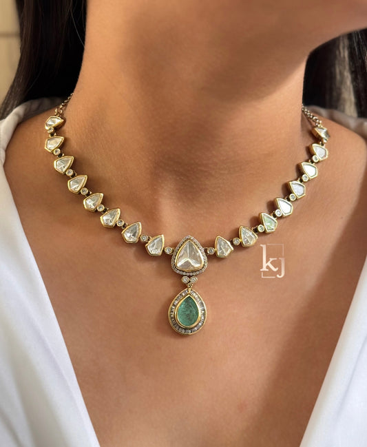 Xyla necklace set