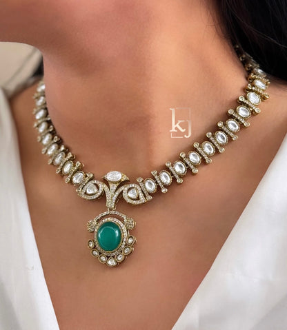 Hannah necklace set