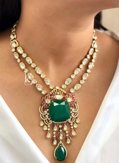 Aisha pendant set