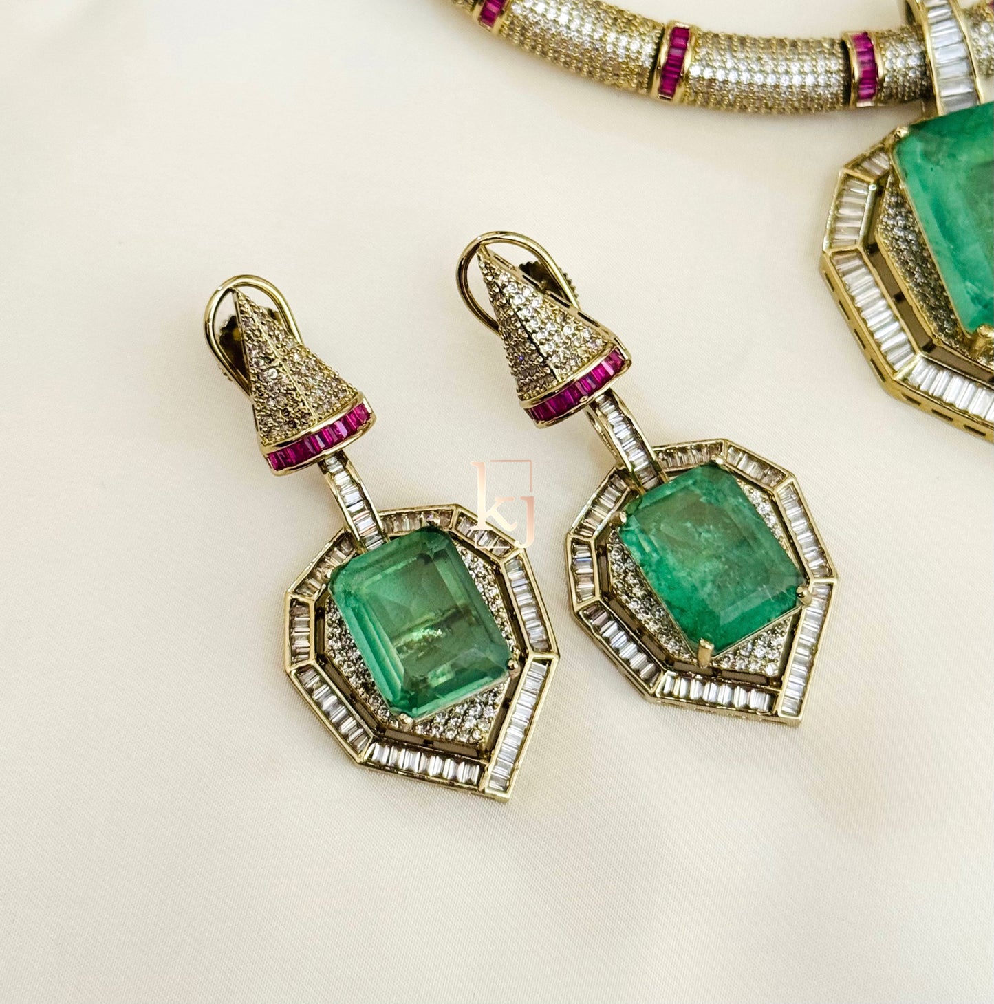 Eeva necklace set