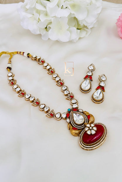 Sunniva necklace set