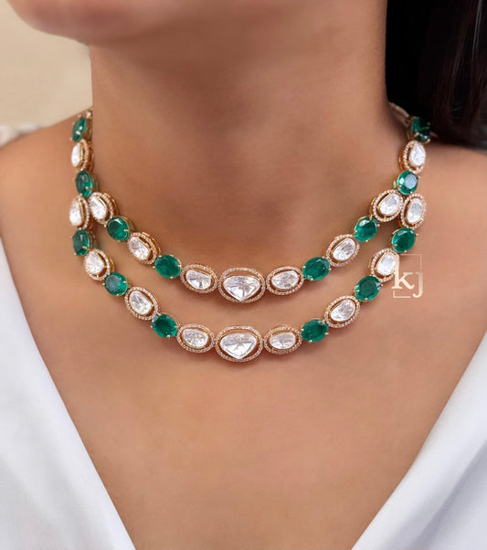 Froz necklace set