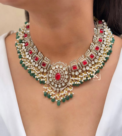 Drisana necklace set