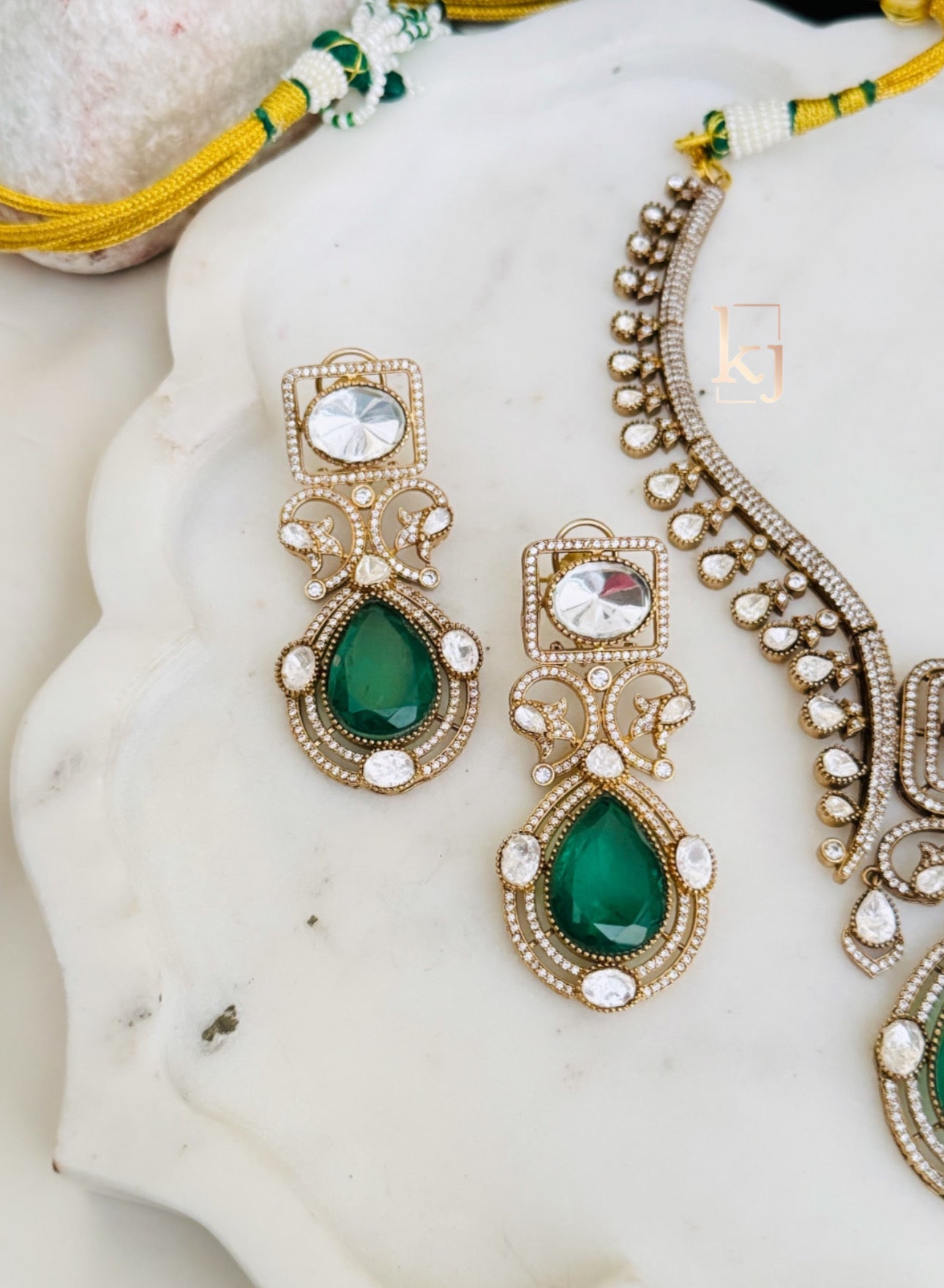 Athena Necklace set