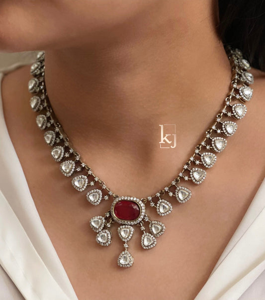 Alaya necklace set