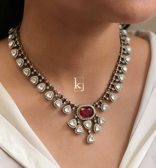 Alaya necklace set