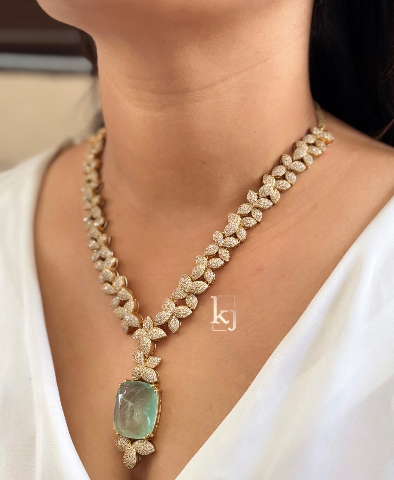 Ozira necklace set