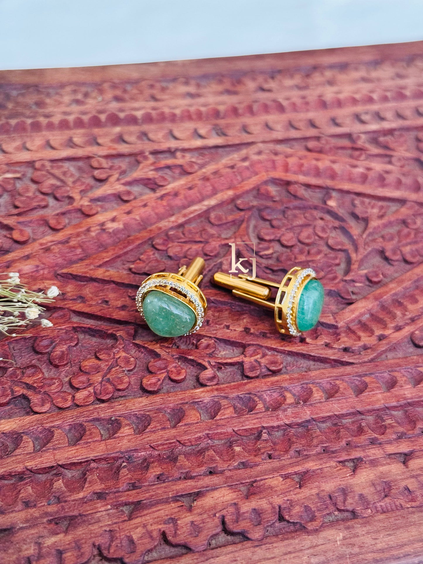 Arohana cufflinks set