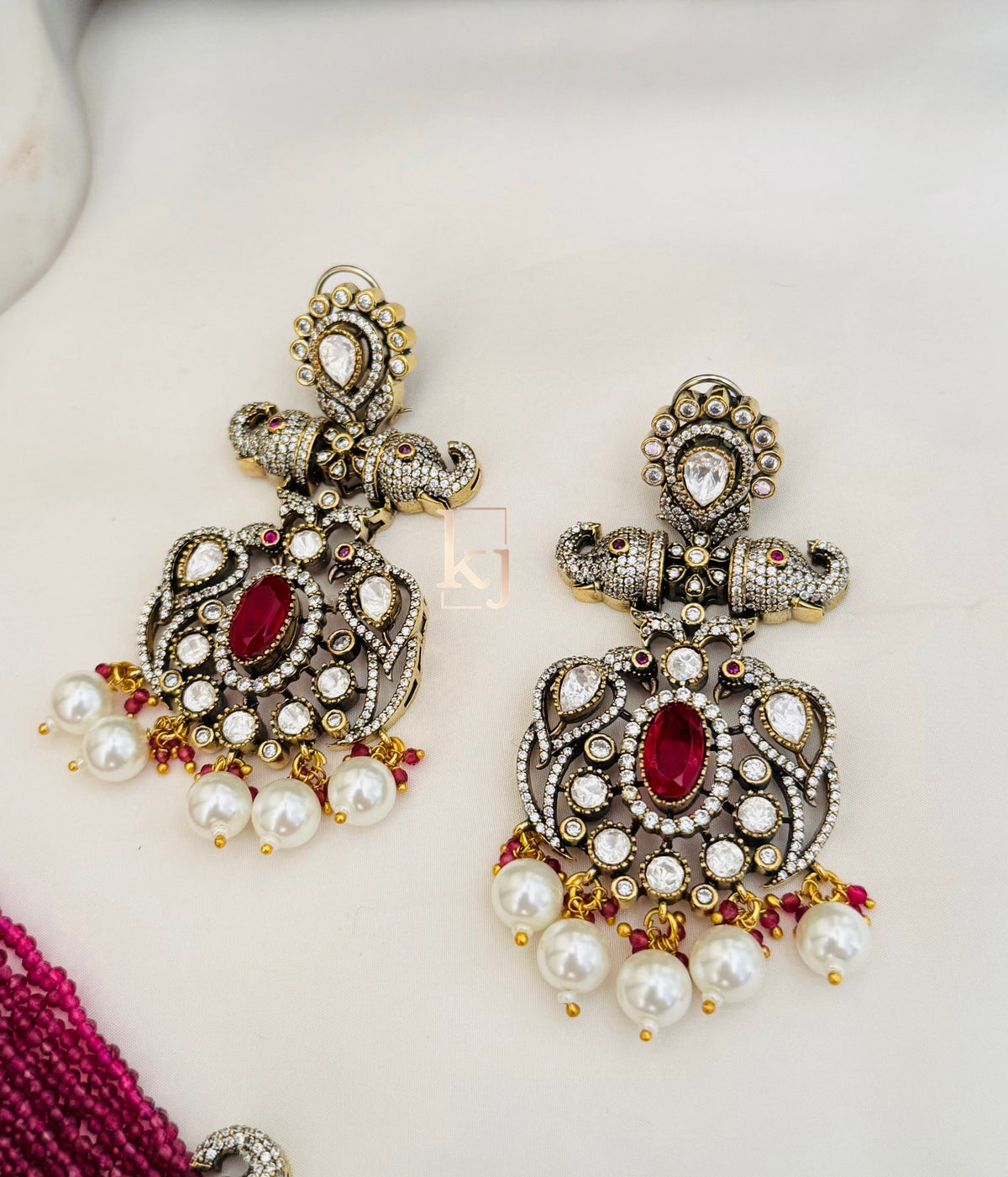 Tunip pendant set