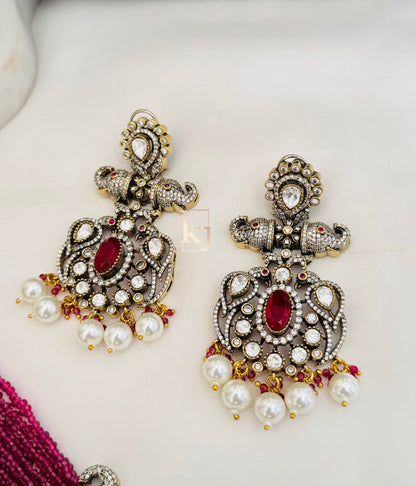 Tunip pendant set