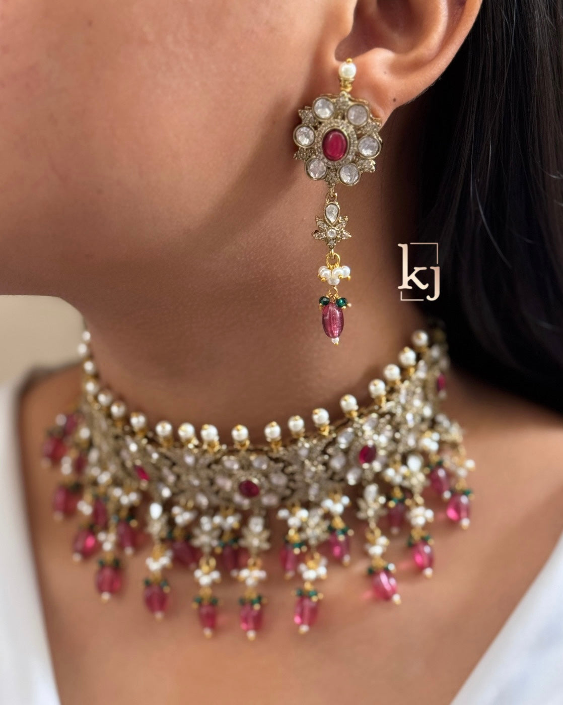 Liar choker set