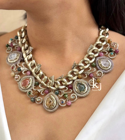 Febiola necklace set