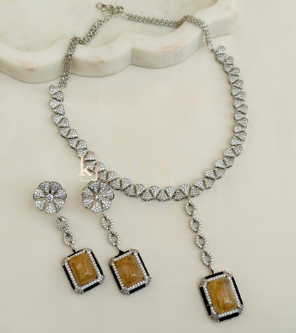 Clover pendant set