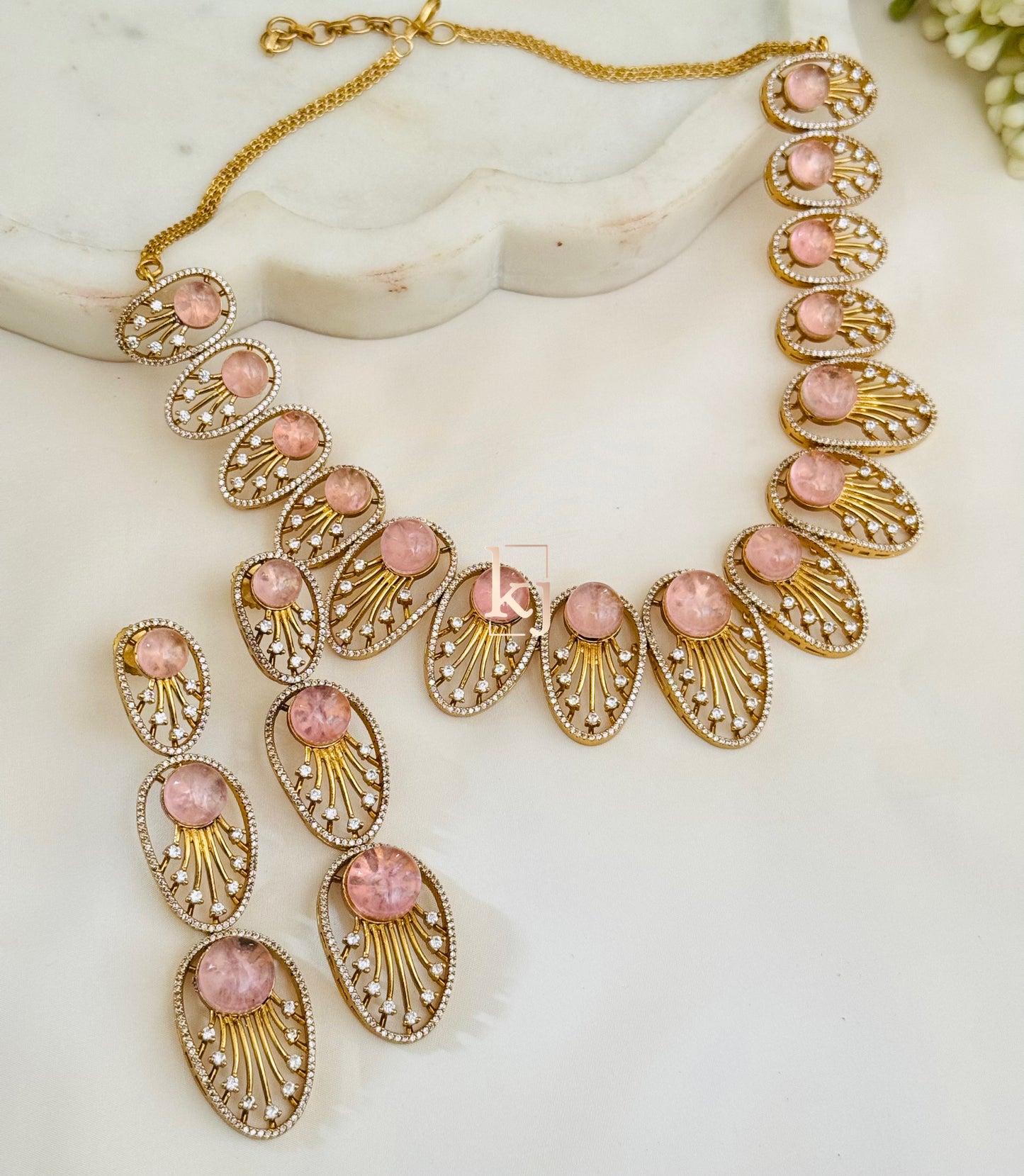 Tira necklace set