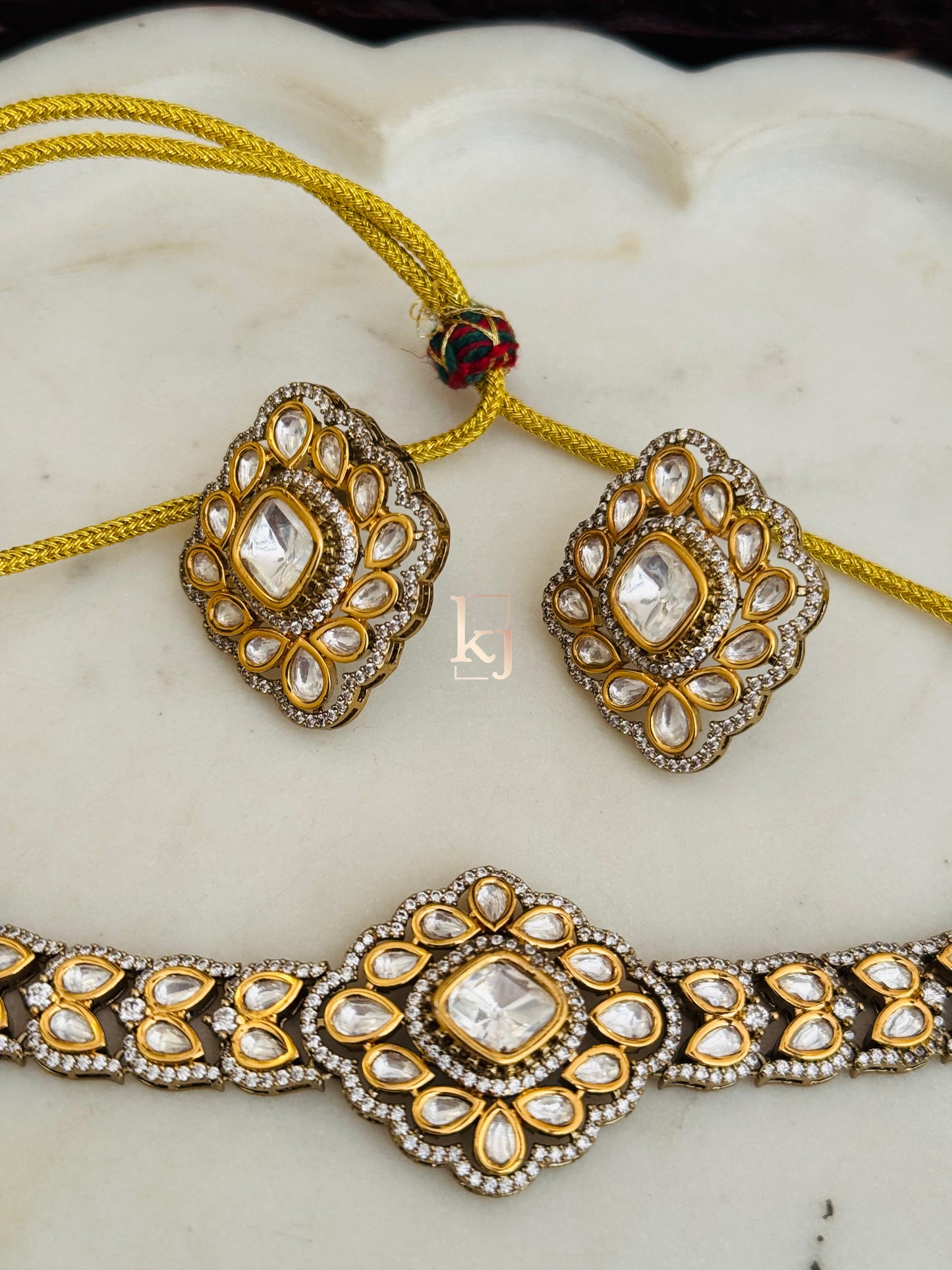 Noor choker set