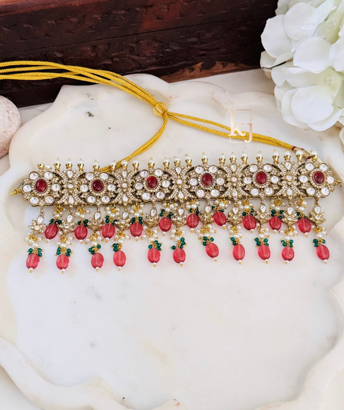 Liar choker set