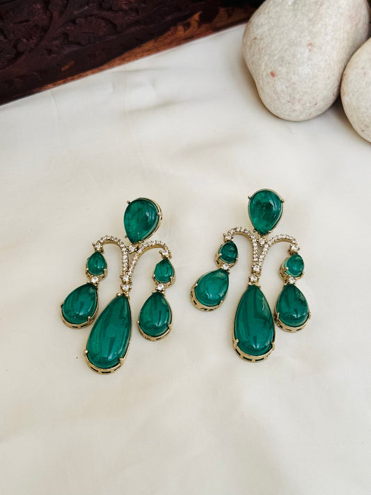 Aylani Earrings set