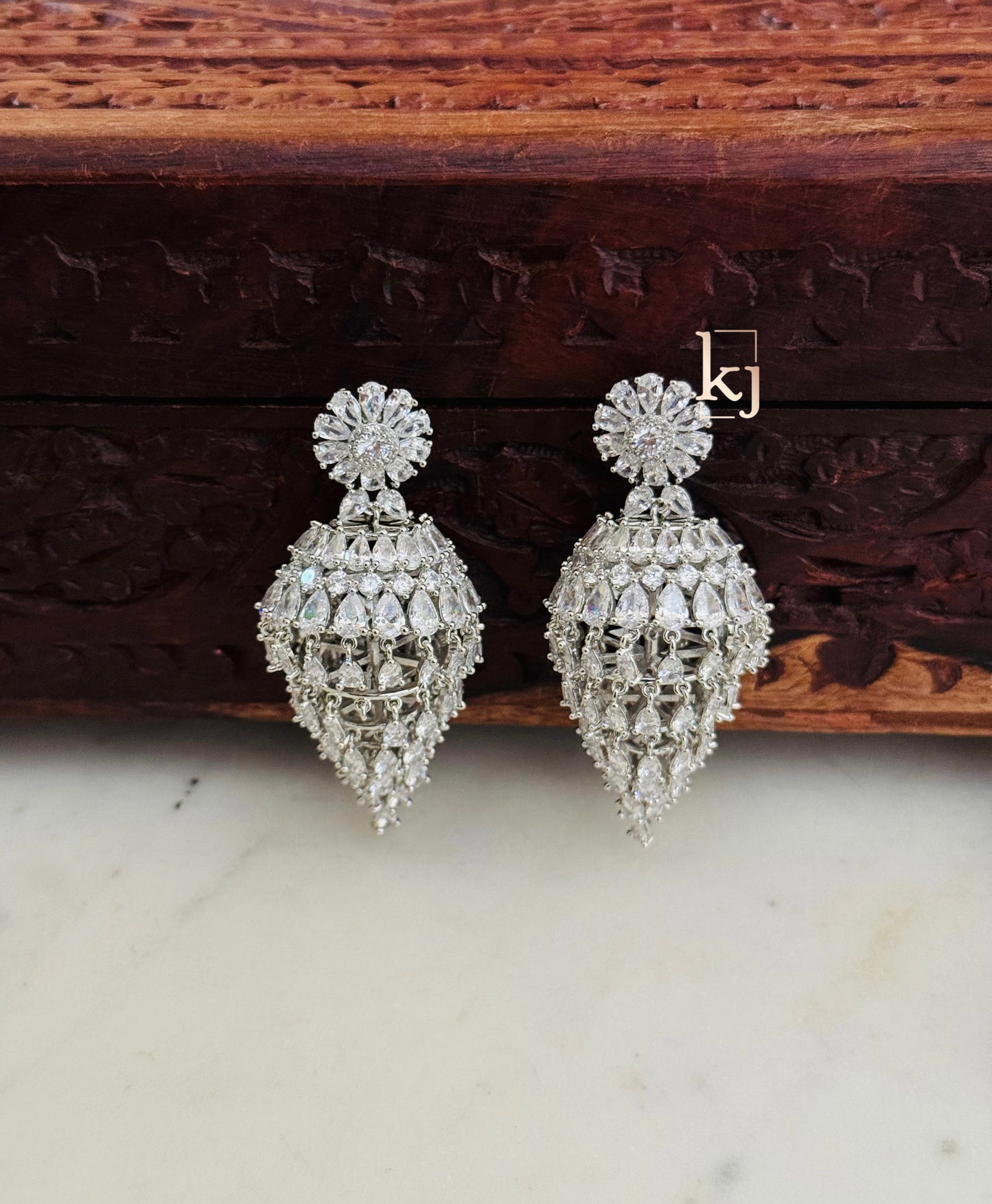 Netle earrings set
