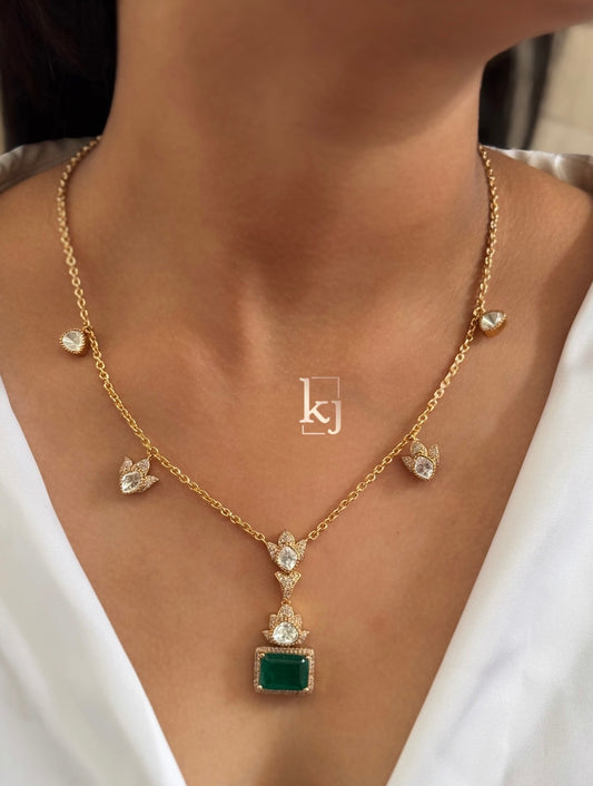 Emery elegant set