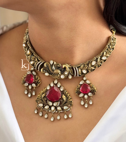 Tessa necklace set