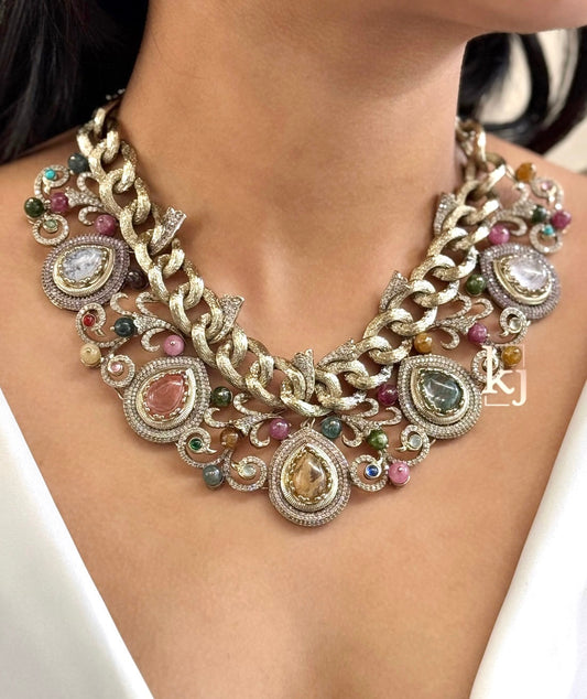 Febiola necklace set
