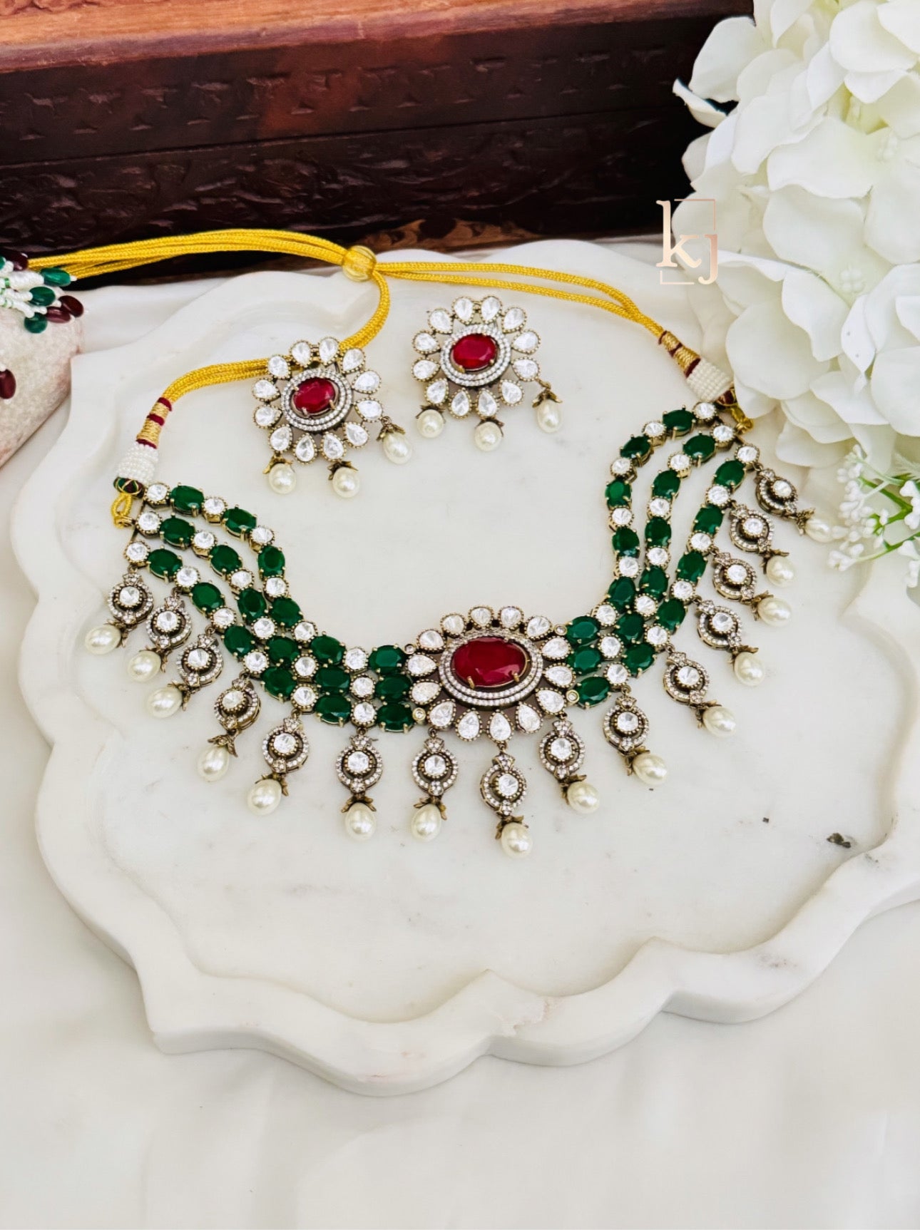 Keaila choker set