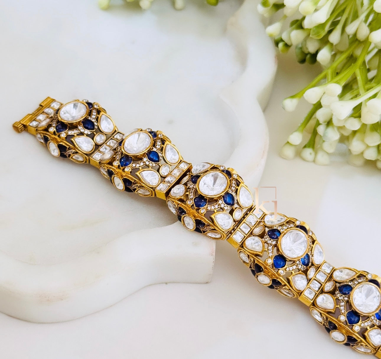 Vinoor bracelet