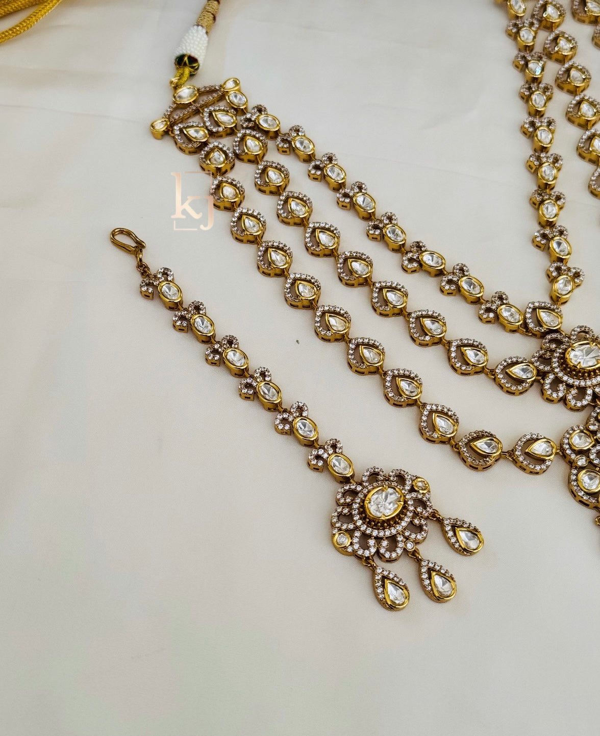 Letica necklace set