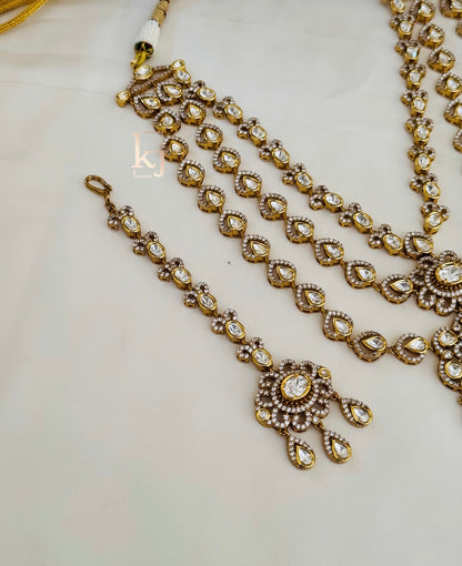 Letica necklace set