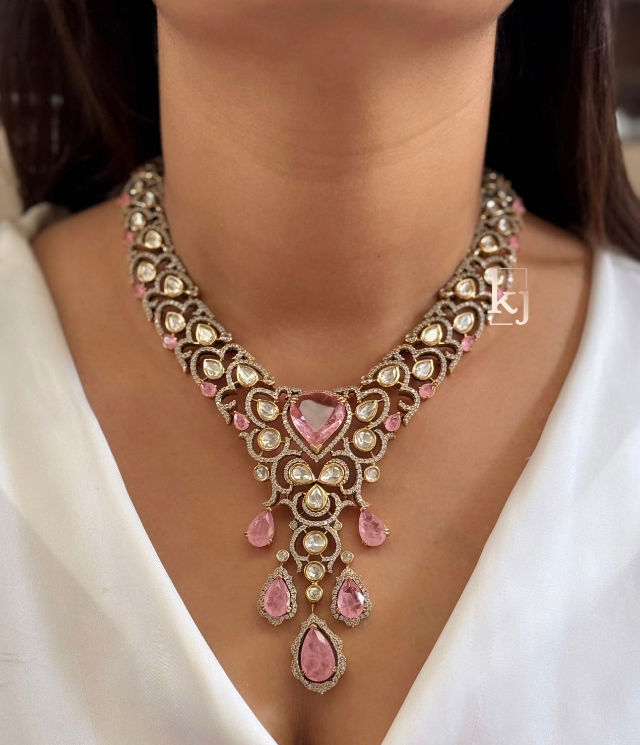 Flowi necklace set