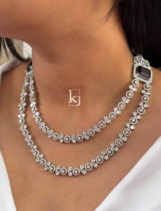 Shiloh necklace set