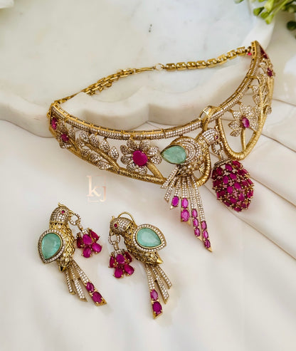 Bizaal choker set